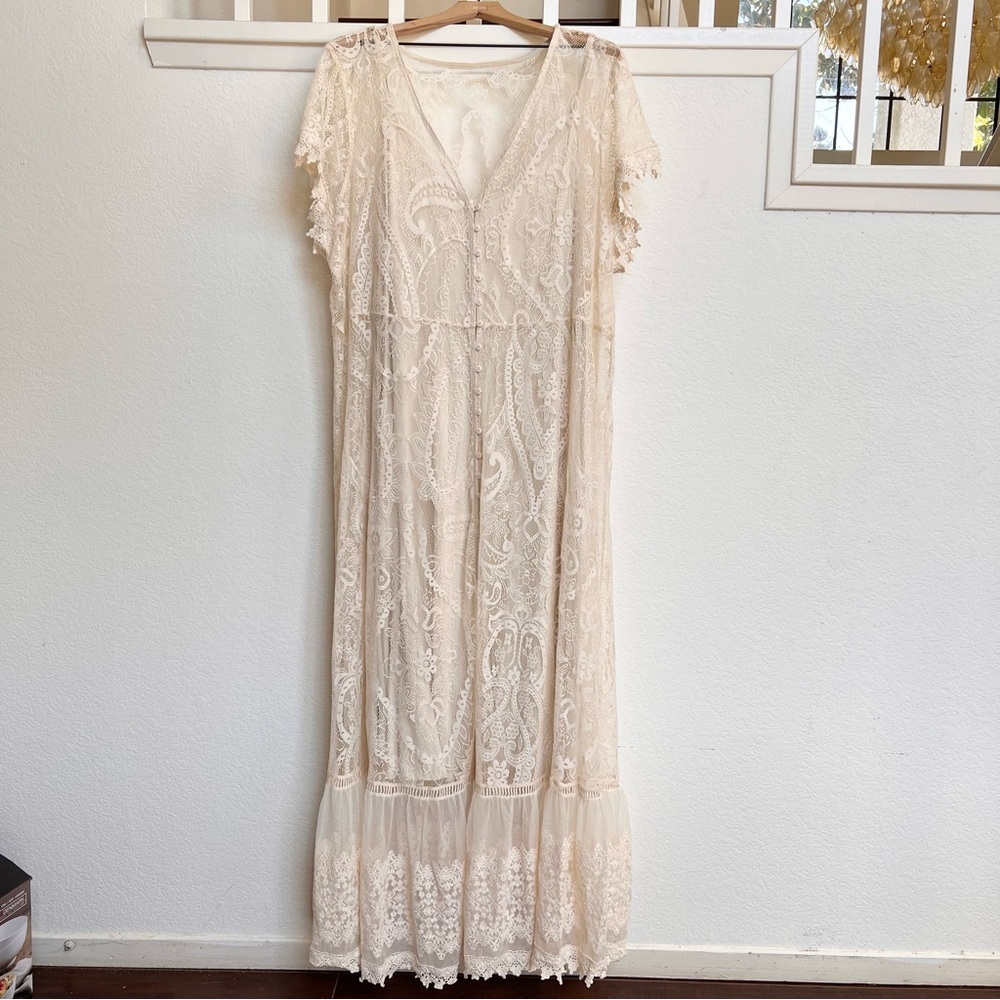 TORRID Ivory Lace Maxi Button Front Lined Dress Boho Plus size 4 - Picture 4 of 14